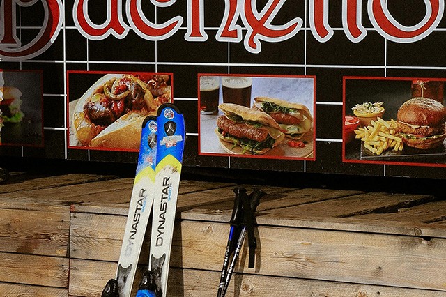 COMIDA EN LAS PISTAS
