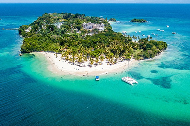 SAMANÁ + SALTO DEL LIMÓN + CAYO LEVANTADO