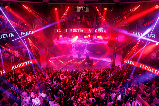 DISCOTECA Y FIESTAS TEMÁTICAS
